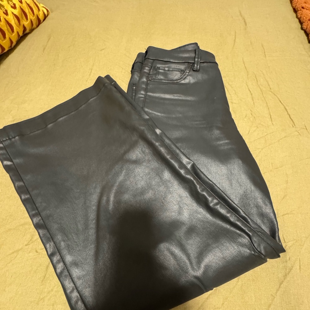 Kut from the Kloth Black Wide Leg Pants - Picture 5 of 12